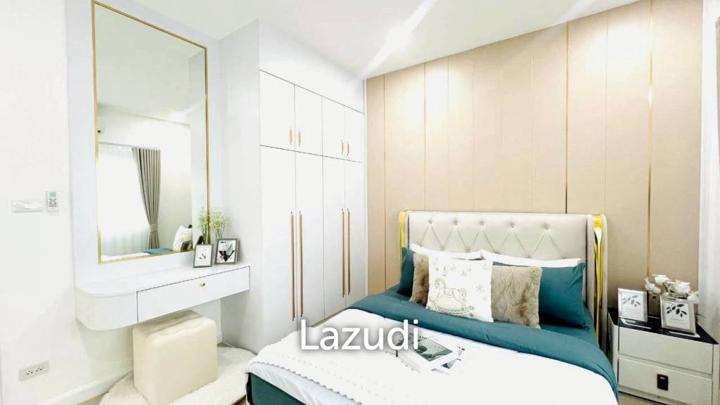 Modern Luxury Pool Villa for Sale Raviporn City Home Village
