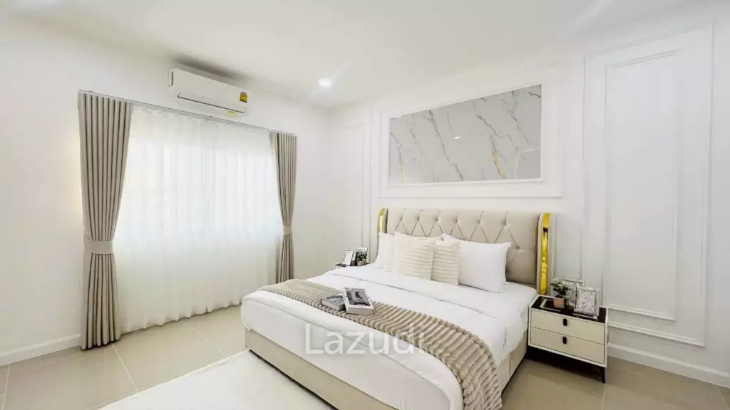 Modern Luxury Pool Villa for Sale Raviporn City Home Village