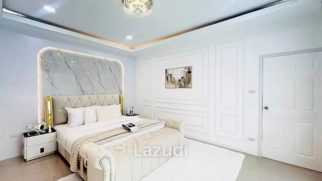 Modern Luxury Pool Villa for Sale Raviporn City Home Village