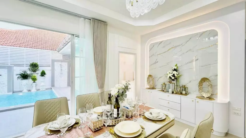 Modern Luxury Pool Villa for Sale Raviporn City Home Village