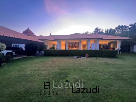 1,444 ตร.ม 4 เตียง 5 อาบน้ำ วิลล่า For เช่า