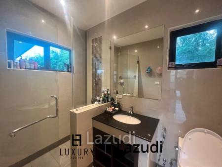 1,444 ตร.ม 4 เตียง 5 อาบน้ำ วิลล่า For เช่า