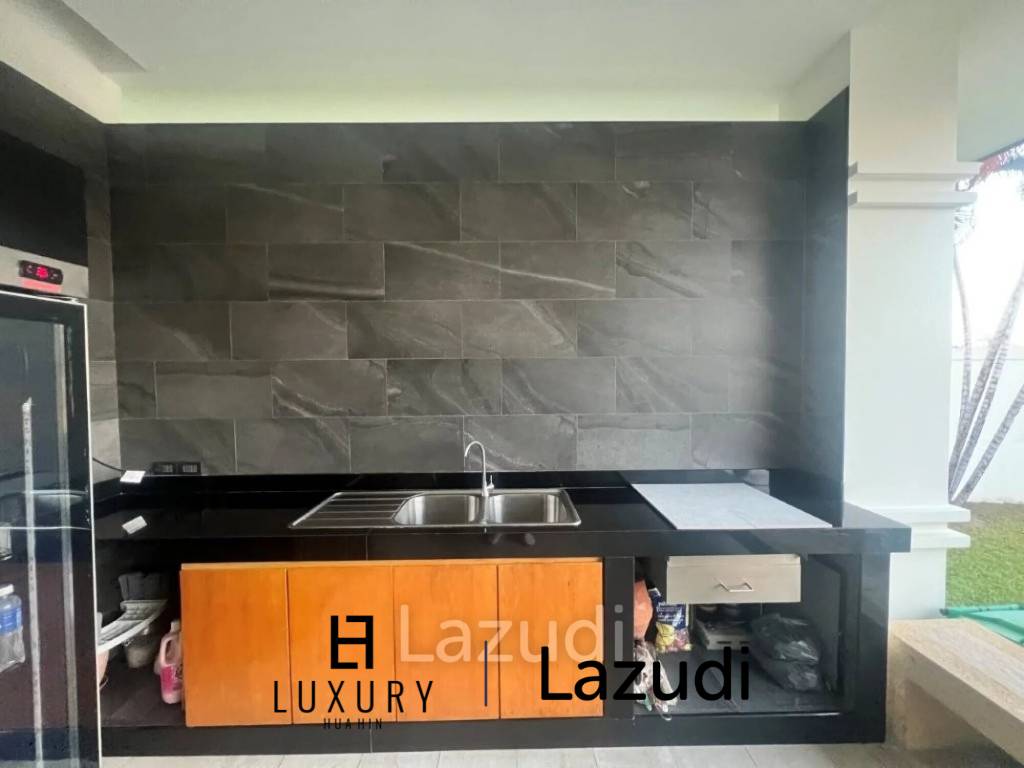 1,444 ตร.ม 4 เตียง 5 อาบน้ำ วิลล่า For เช่า