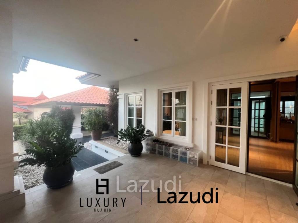 1,444 ตร.ม 4 เตียง 5 อาบน้ำ วิลล่า For เช่า