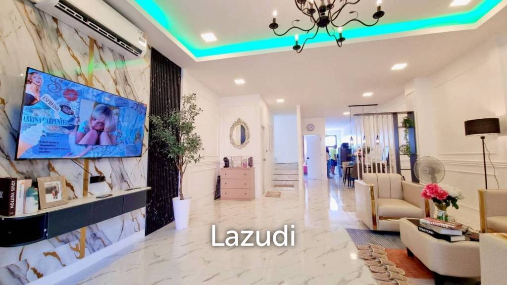 Stunning Modern Luxury Townhouse for Sale