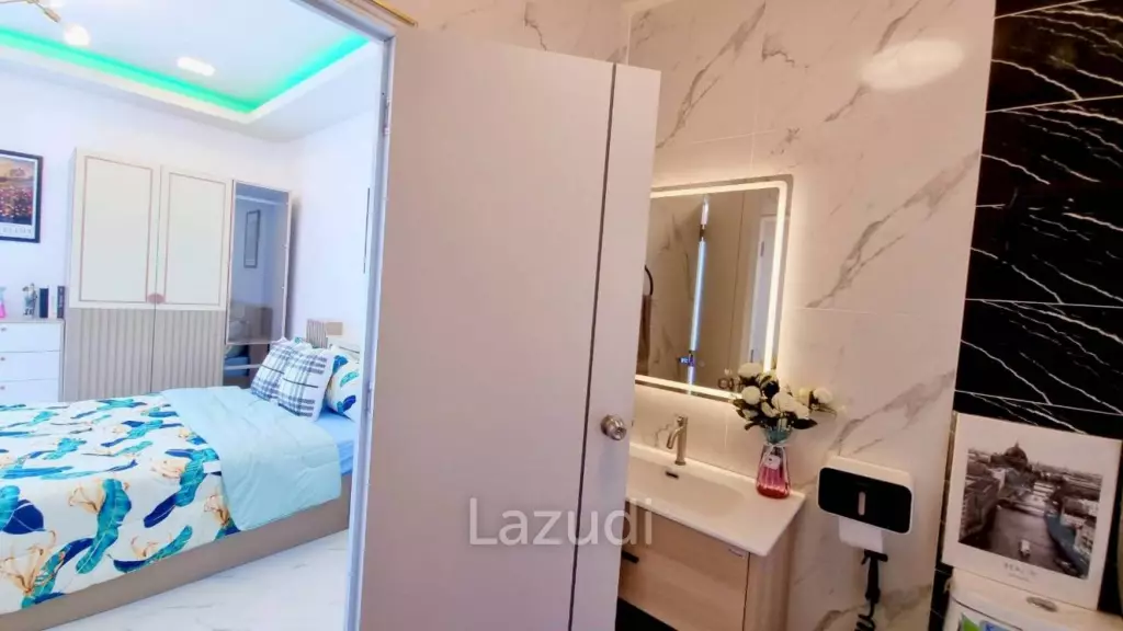 Stunning Modern Luxury Townhouse for Sale