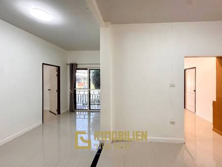 villa with rooftop jacuzzi in   Pran Buri