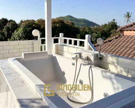 villa with rooftop jacuzzi in   Pran Buri