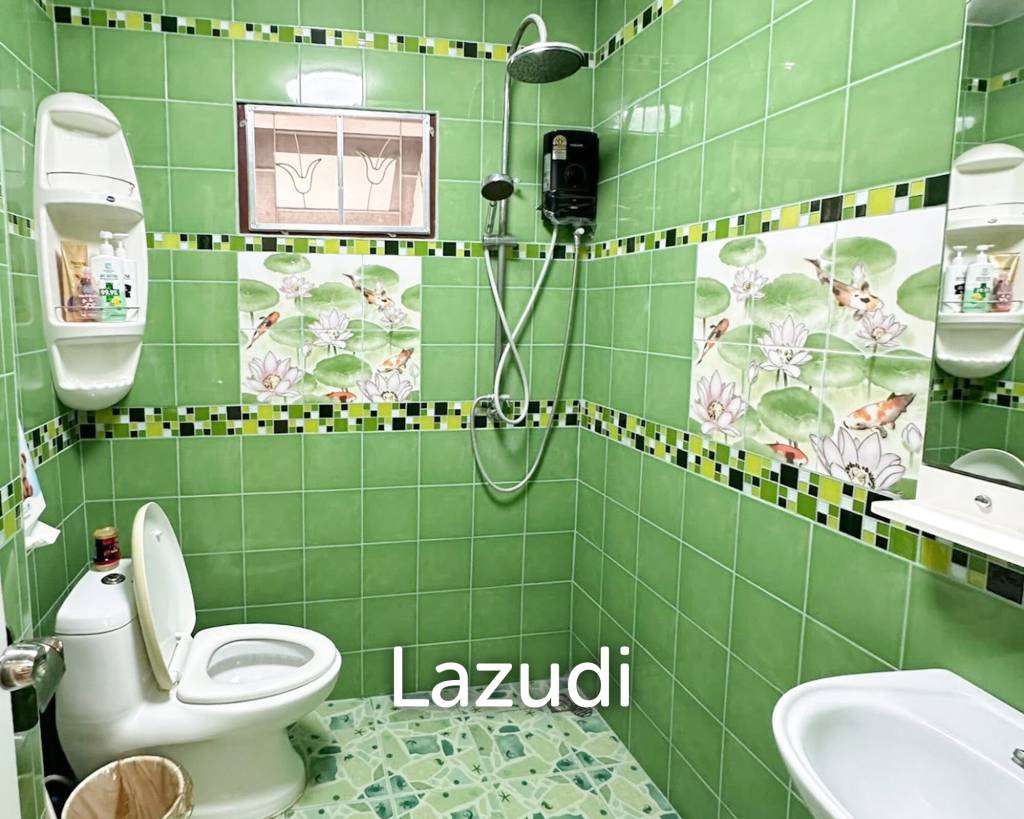 villa with rooftop jacuzzi in   Pran Buri