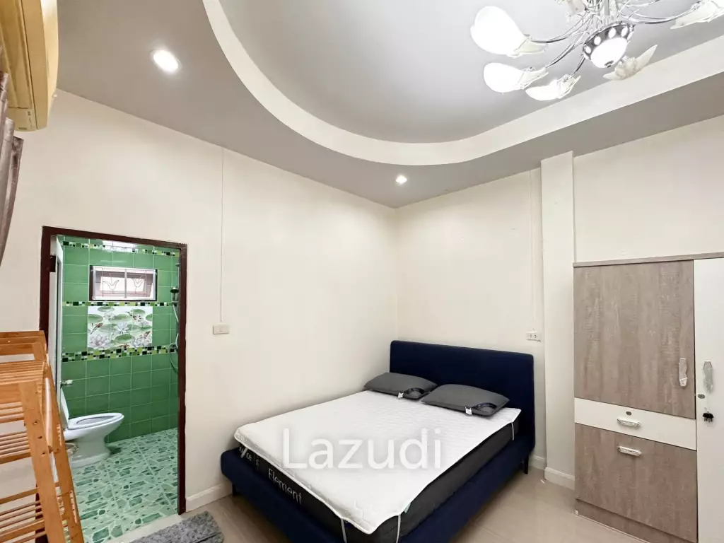 villa with rooftop jacuzzi in   Pran Buri