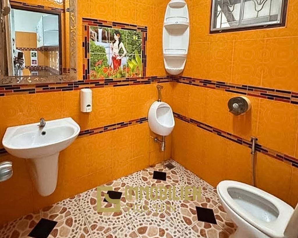 villa with rooftop jacuzzi in   Pran Buri