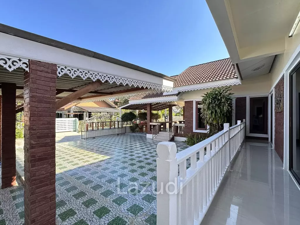 villa with rooftop jacuzzi in   Pran Buri