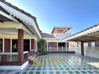 villa with rooftop jacuzzi in   Pran Buri