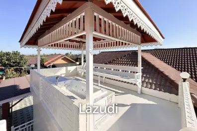 villa with rooftop jacuzzi in   Pran Buri