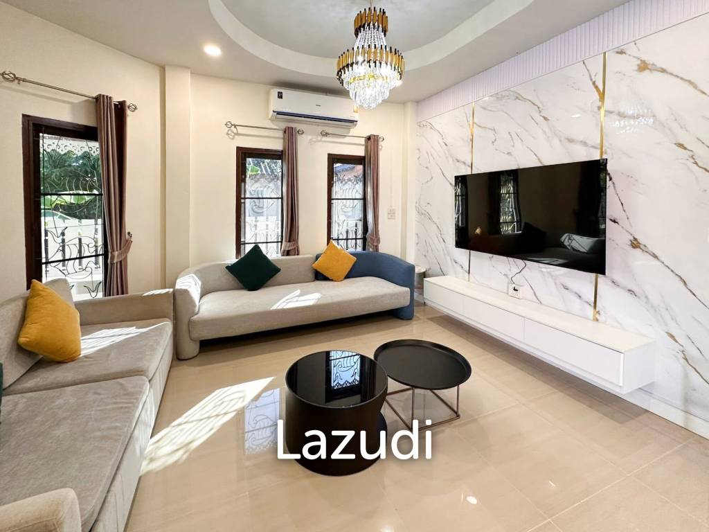 villa with rooftop jacuzzi in   Pran Buri