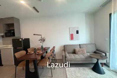36 sqm high floor 2 bedroom condo Aspire Sukhumvit-Rama 4 Phra Khanong Bangkok