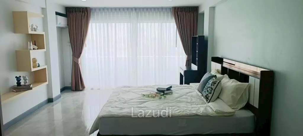 3 Bedroom 2 Bathroom 156 SQ.M. Keha Condominium