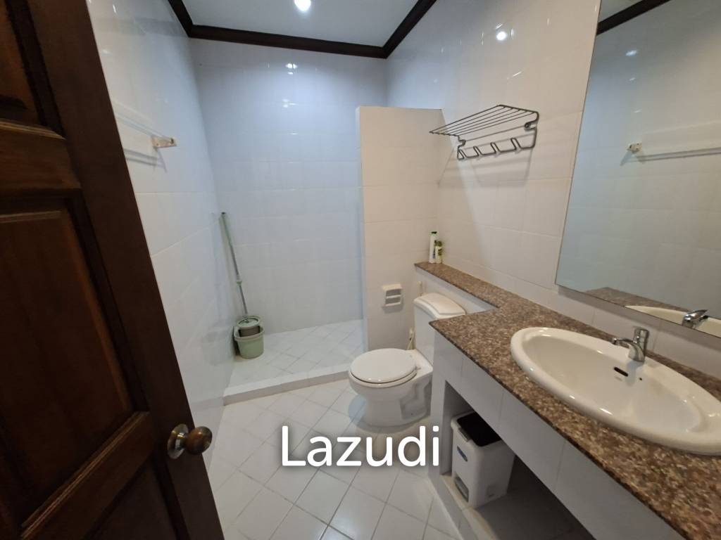 2 bed townhouse close to city center