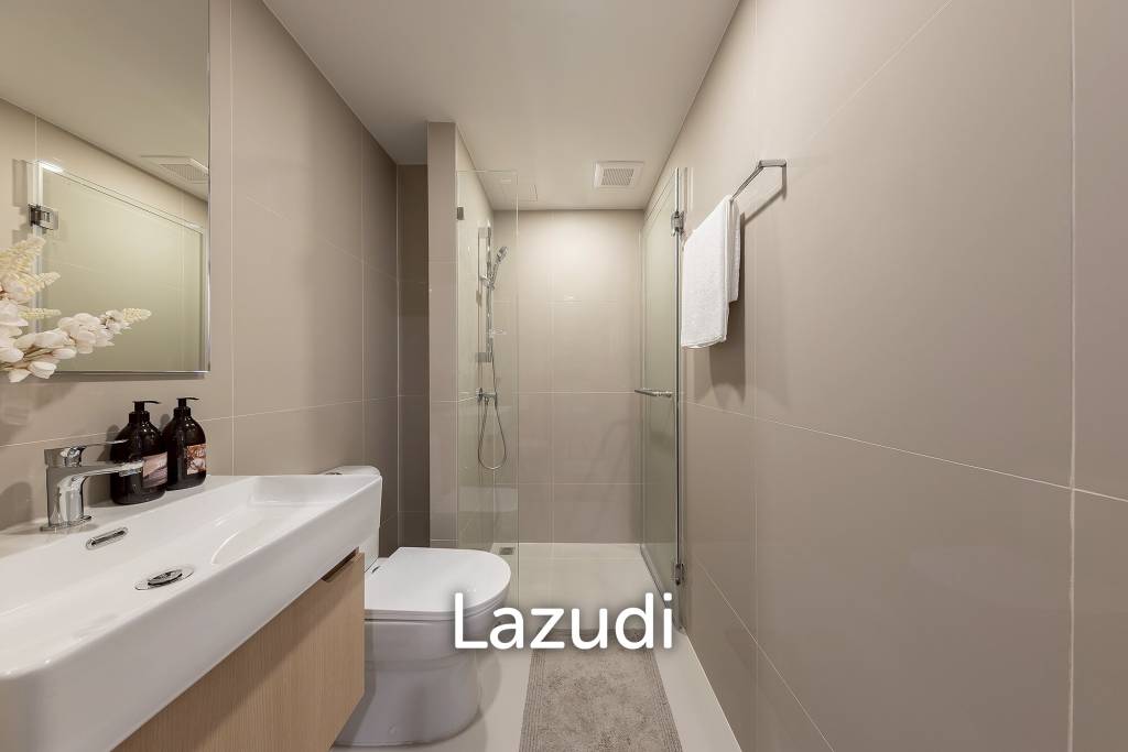 38 Sqm 2 Bed 1 Bath Condo For Sale in Lumpini Park On 19