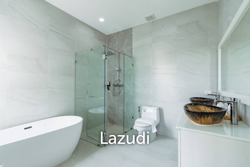 249 sqm modern pool villa in Hin Lek Fai Hua Hin