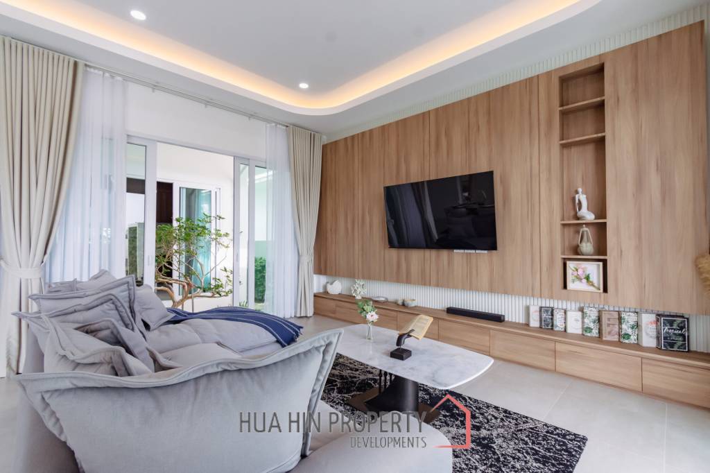 249 sqm modern pool villa in Hin Lek Fai Hua Hin