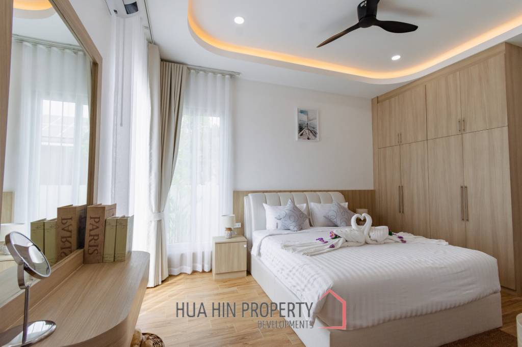 249 sqm modern pool villa in Hin Lek Fai Hua Hin
