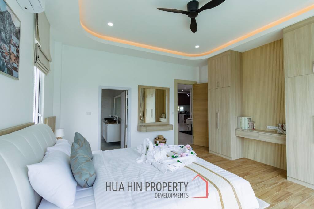249 sqm modern pool villa in Hin Lek Fai Hua Hin