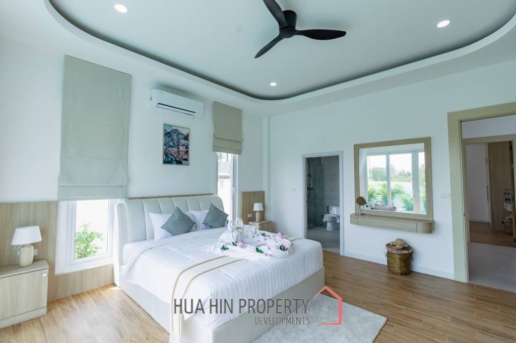 249 sqm modern pool villa in Hin Lek Fai Hua Hin