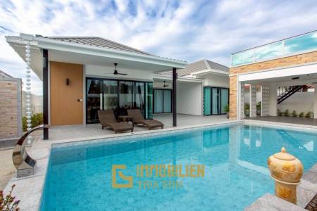 Сдается в аренду / жилая площадь 318 кв. м / 3 спальни / бассейн