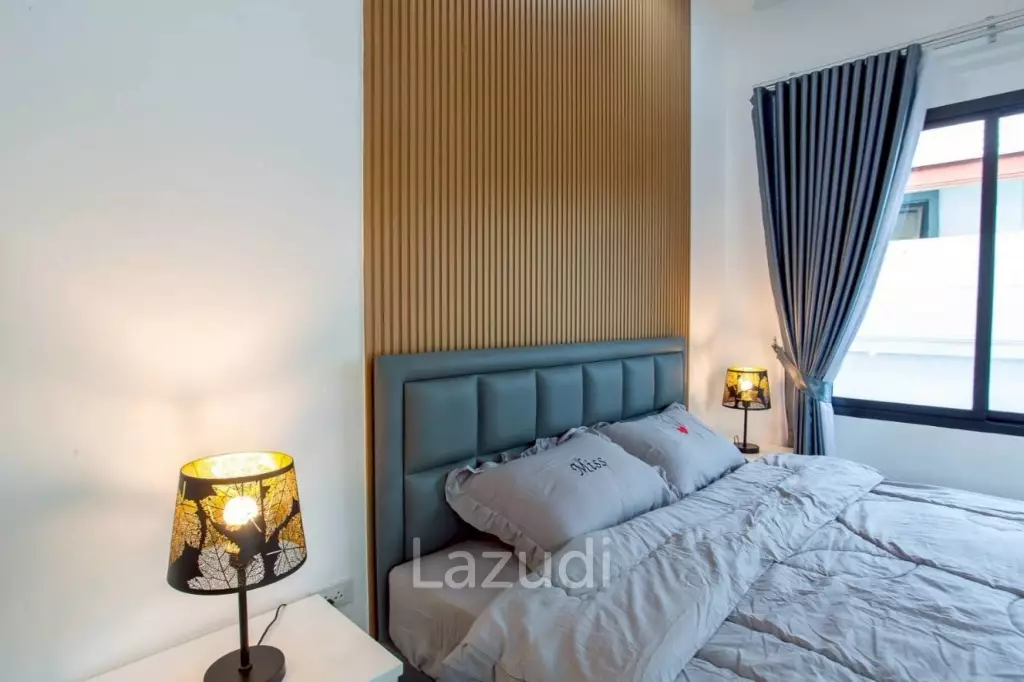 318 sqm modern pool villa with rooftop terrace