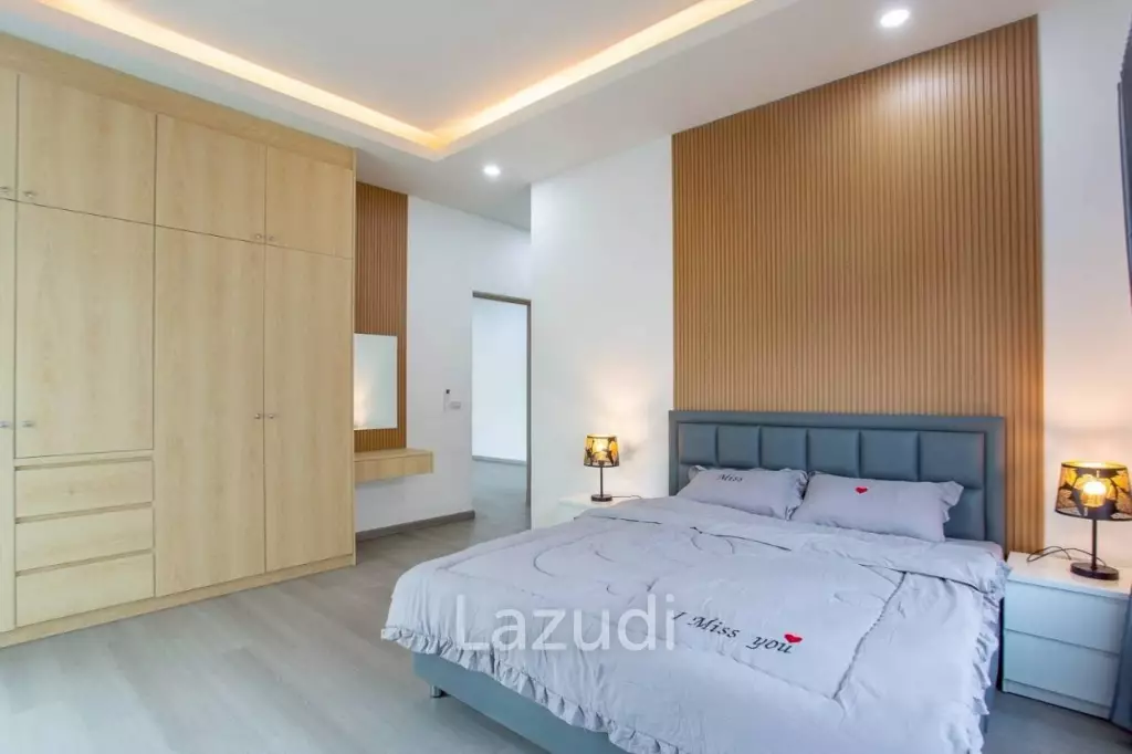318 sqm modern pool villa with rooftop terrace