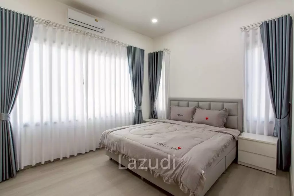 318 sqm modern pool villa with rooftop terrace