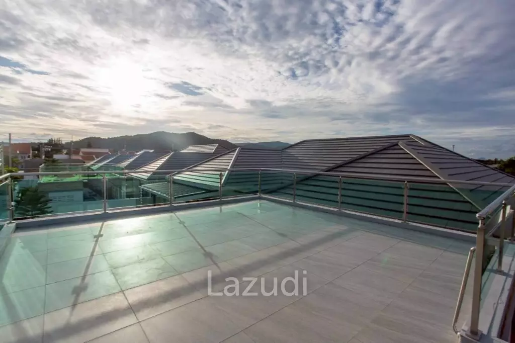 318 sqm modern pool villa with rooftop terrace