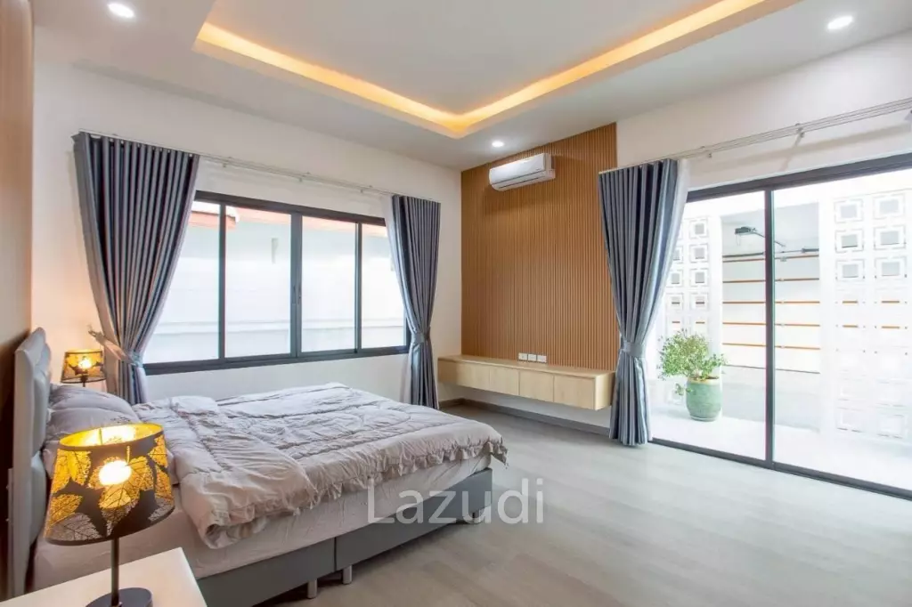 318 sqm modern pool villa with rooftop terrace