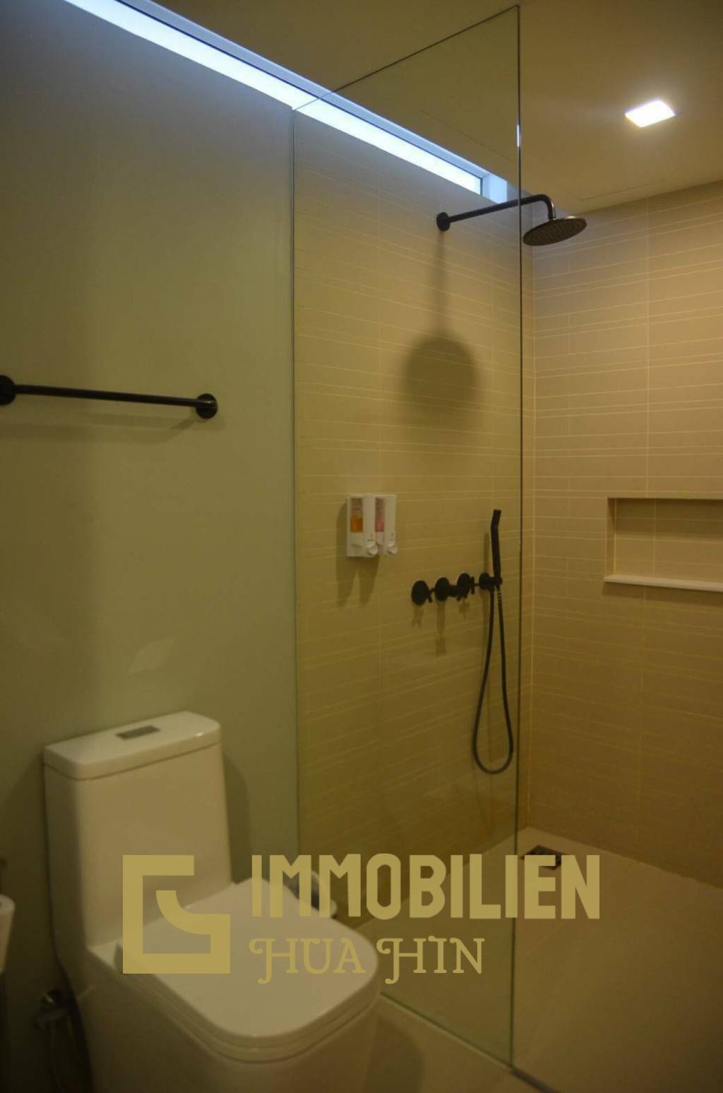 Сдается в аренду / 53 кв.м / балкон