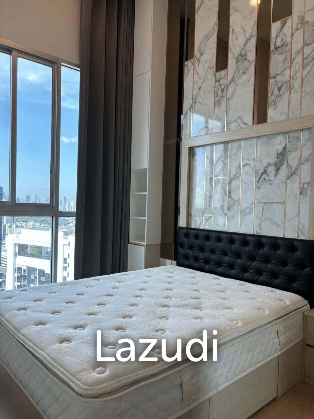 52 sqm high floor condo Noble Revolve Phaya Thai Bangkok