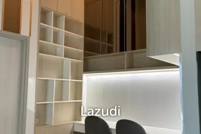 52 sqm high floor condo Noble Revolve Phaya Thai Bangkok