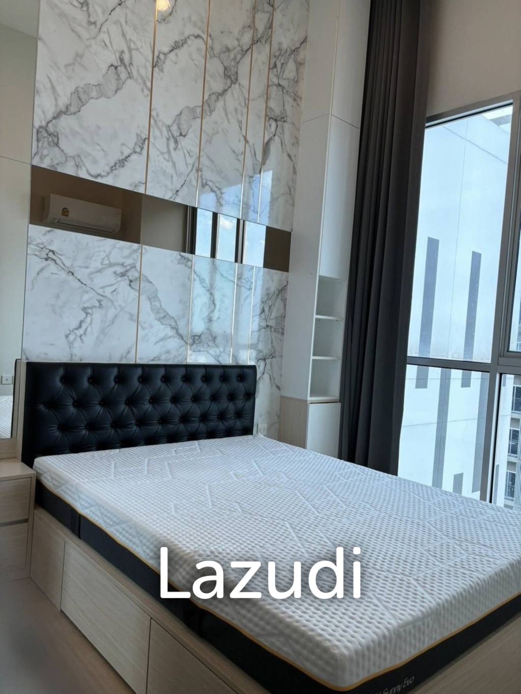 52 sqm high floor condo Noble Revolve Phaya Thai Bangkok
