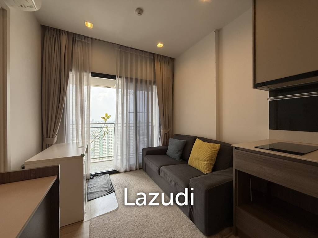 26.88 sqm 1 Bedroom Condo on 35th Floor at The Line Phahol-Pradipat Phaya Thai