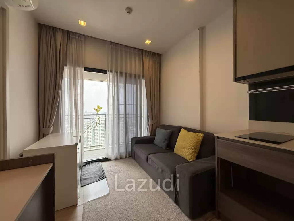 26.88 sqm 1 Bedroom Condo on 35th Floor at The Line Phahol-Pradipat Phaya Thai