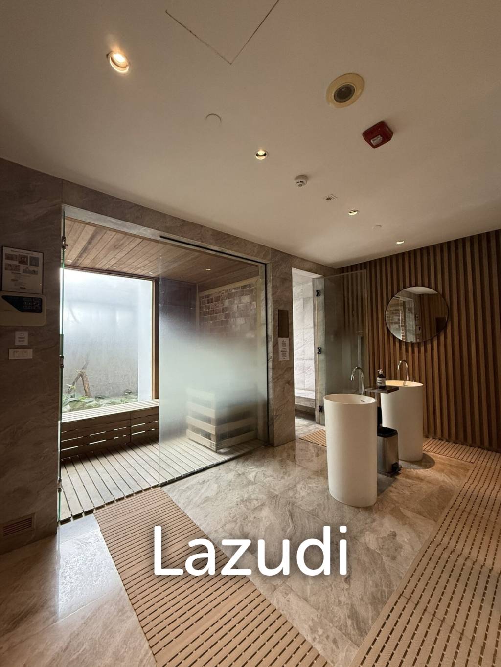 26.88 sqm 1 Bedroom Condo on 35th Floor at The Line Phahol-Pradipat Phaya Thai