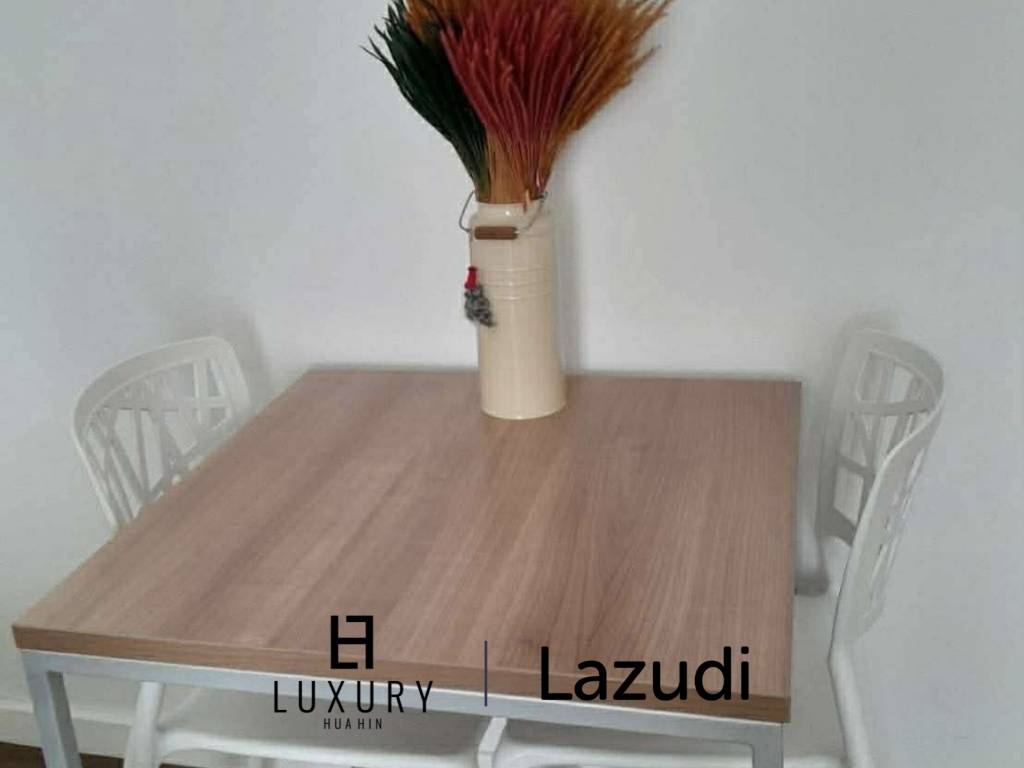 3e étage / 30 m² / entièrement meublé