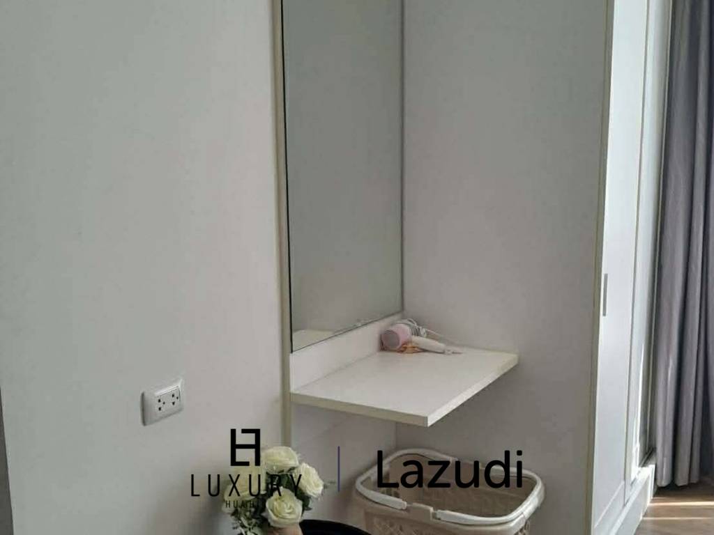 3e étage / 30 m² / entièrement meublé