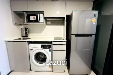 32 sqm loft-style condo on 12A floor at Knightsbridge Space Rama 9, Makkasan Bangkok
