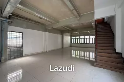 320 sqm 5-Storey Retail Building next to Central Bang Rak Bangkok