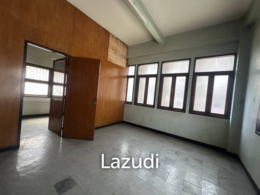 320 sqm 5-Storey Retail Building next to Central Bang Rak Bangkok