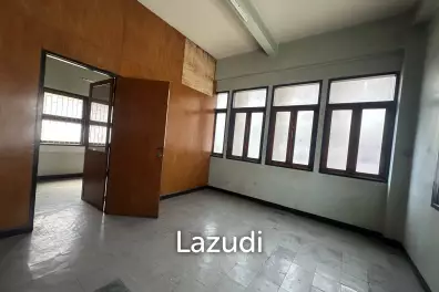320 sqm 5-Storey Retail Building next to Central Bang Rak Bangkok