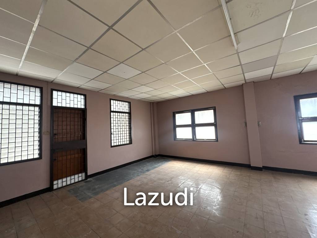 320 sqm 5-Storey Retail Building next to Central Bang Rak Bangkok