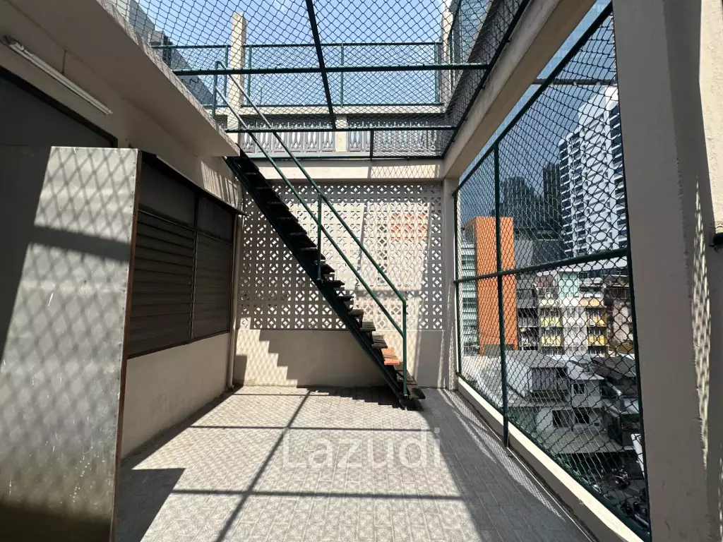 320 sqm 5-Storey Retail Building next to Central Bang Rak Bangkok