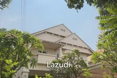 Baan Phattanakarn 100.5 SQ.Wah 4 Bed Detached House For Sale